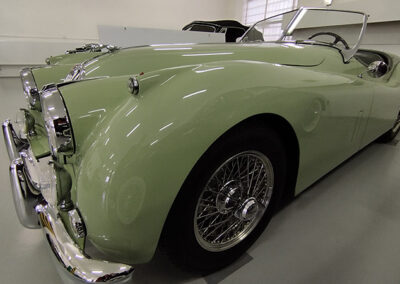 12. Jaguar XK 140 SE