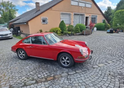 15. Porsche 911 2,2T